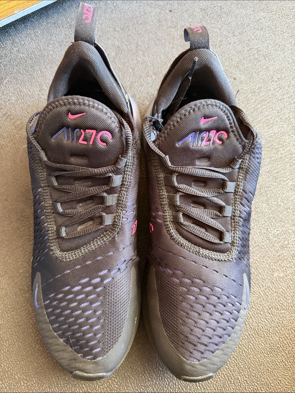 Nike-Air270 Sneakers in Black with Pink Accents